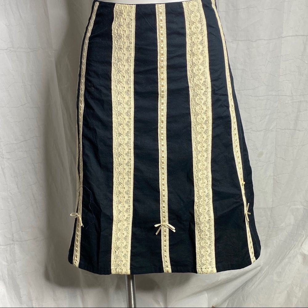 New York & Comp Skirt Black Cream Lace Size 12
